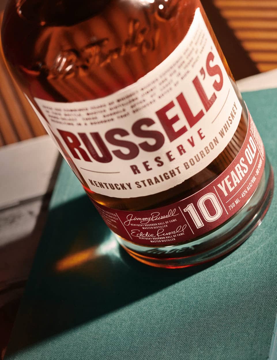 Our Bourbon & Rye Whiskey products | Russell's Reserve